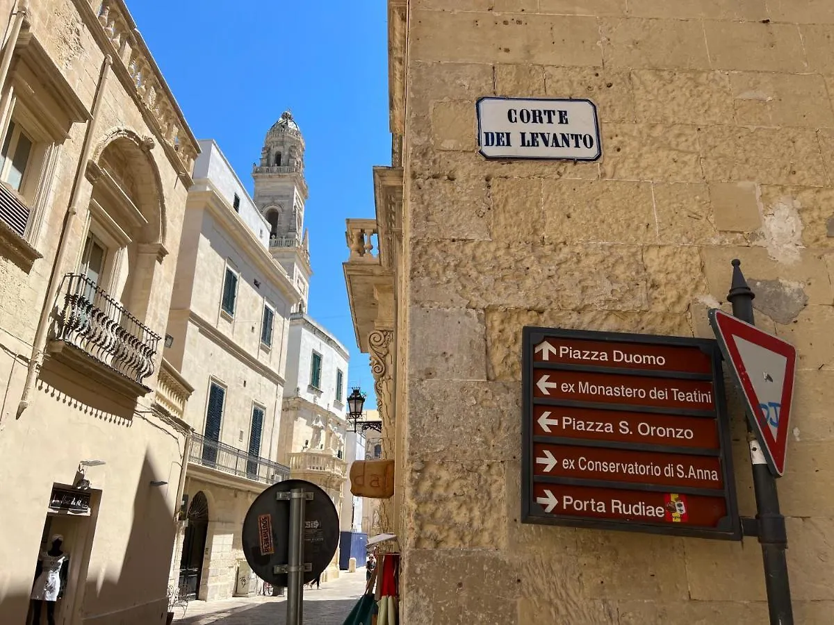 Ai Propilei Del Duomo Luxury Suite Lecce 0*,  Italie